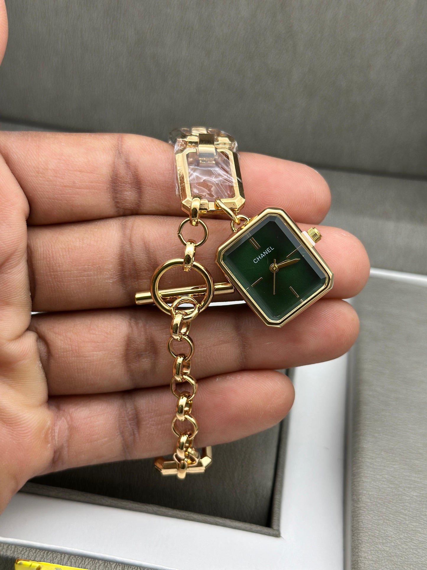 Premium Chanel ladies watches