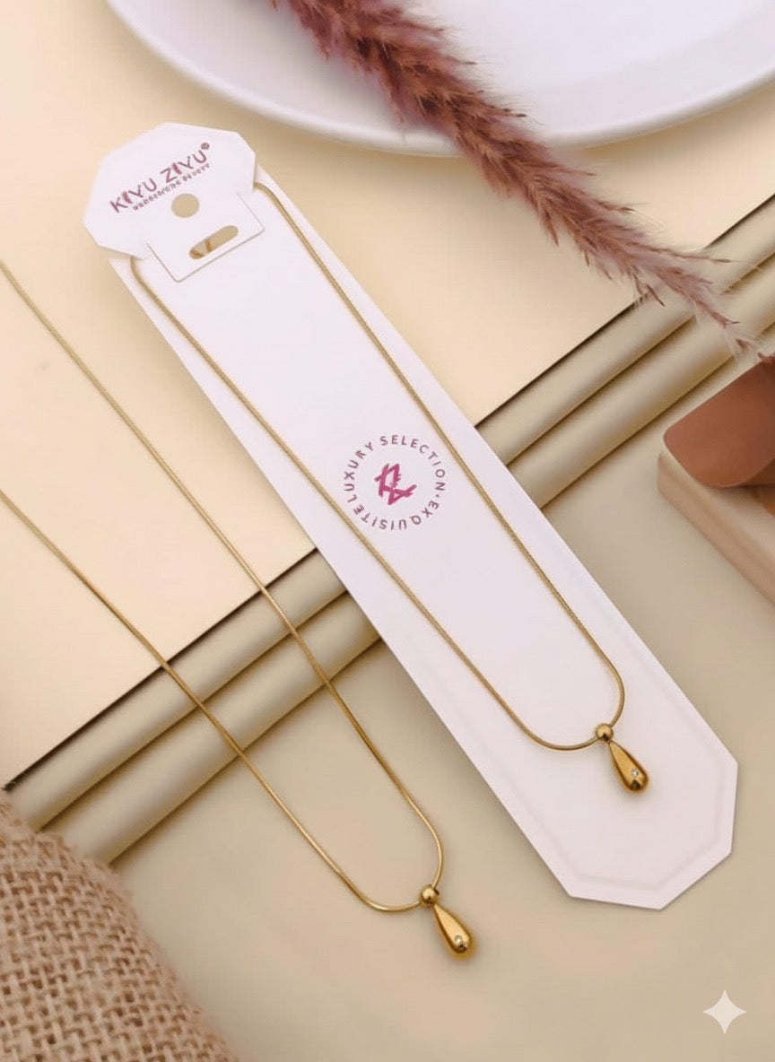 The 'Liquid Gold' Teardrop Necklace
