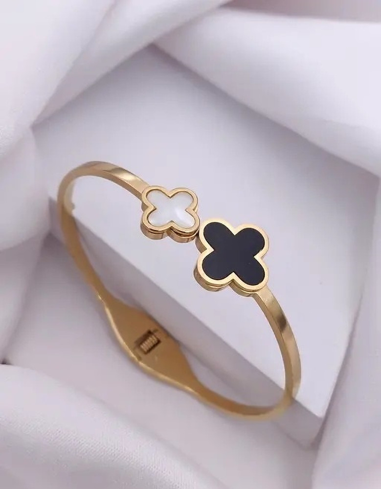Women Gold-Plated Bracelet