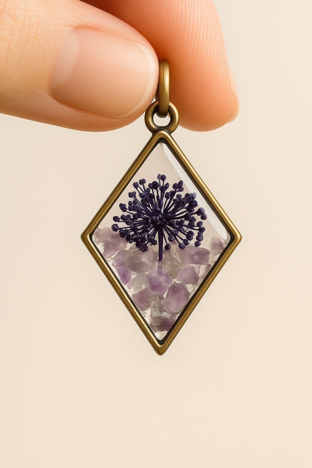 Midnight Bloom Resin Necklace – Real Flower Pendant with Anti-Tarnish Chain